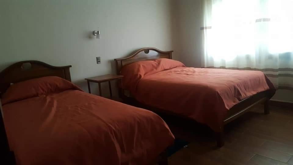 Hotel El Super 8 Santa Cruz de La Sierra Bagian luar foto